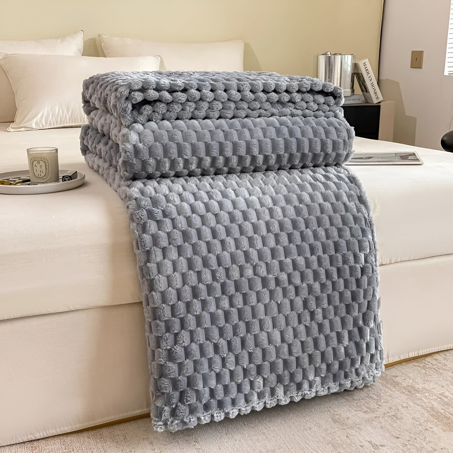 Plaid Réversible Moelleux – Couverture Ultra-Douce en Polaire Sherpa pour Canapé et Lit Linge de lit Electro Paris Gris clair 100x150 cm (39x59 pouces)