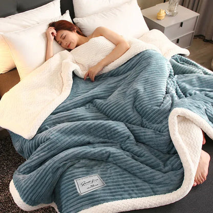 Couverture Polaire Épaisse en Sherpa pour Lit – Plaid d'Hiver Luxueux Double Face Literie Electro Paris Bleu foncé 100x150 cm