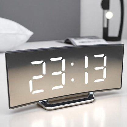 Réveil LED Digital Avec Écran Courbé Et Luminosité Automatique Pour Chambre Moderne Alarm Clocks Electro Paris