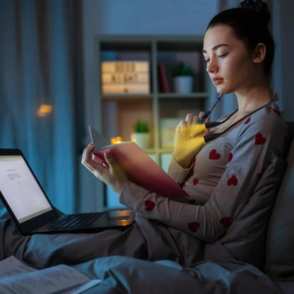 Lampe de Cou à LED – Flexible, Rechargeable par USB & Éclairage Personnalisable Lighting Electro Paris