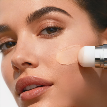 Fond de Teint Stick 2-en-1 – Couvrance Parfaite & Contour en Un Seul Produit Beauty & Care Electro Paris