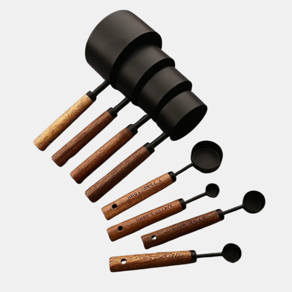 Tasses à Mesurer Élégantes en Acier Inoxydable avec Poignées en Chêne Massif Kitchen Accessories Electro Paris 8 pièces – Noir