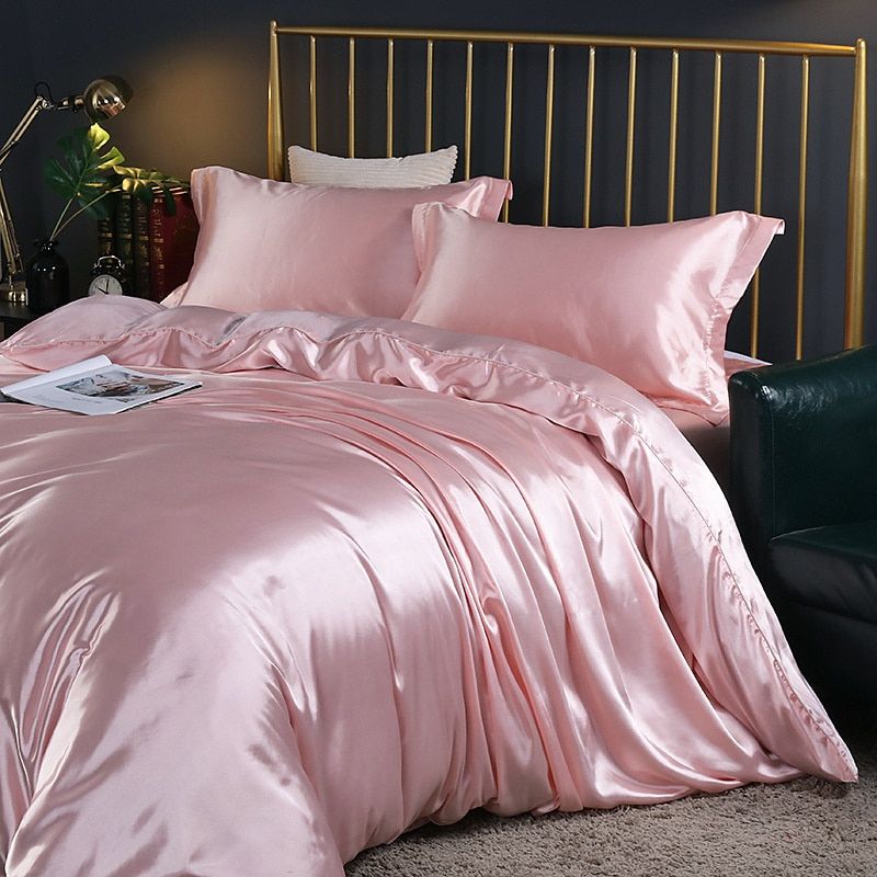 Parure de Lit 4 Pièces en Satin de Soie avec Housse de Couette et Drap-housse pour un Sommeil de Luxe Linge de lit Electro Paris Rose Housse de matelas 150cm + Couette 200x 230cm + 2x taie d'oreiller