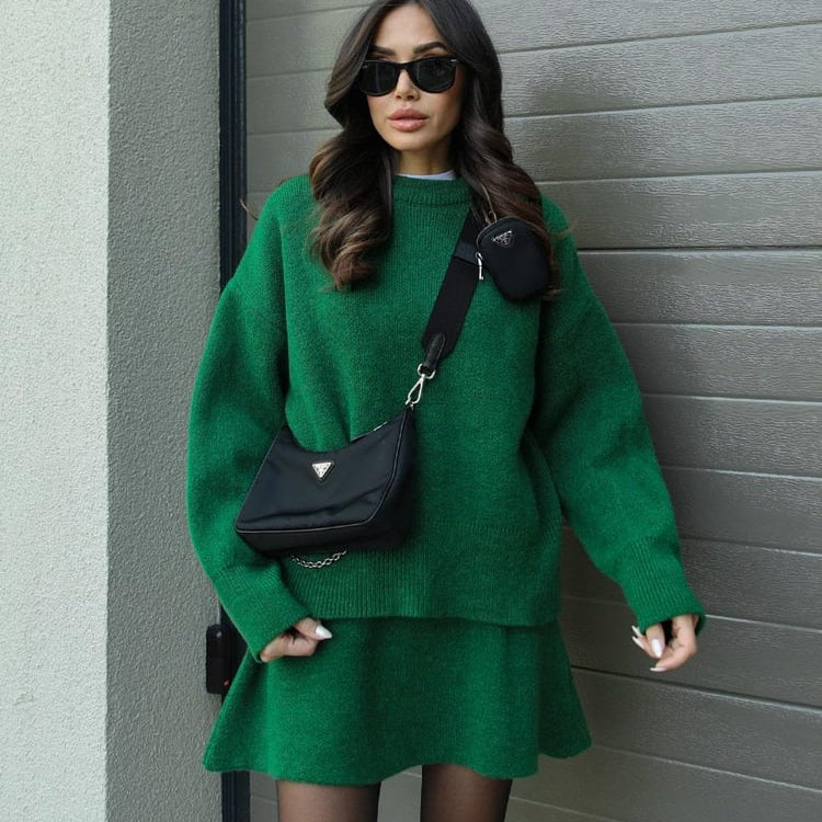 Ensemble en Laine Femme Élégant – Pull Oversize et Jupe Douce pour un Look Automnal Chic Vêtements pour femmes Electro Paris Vert XS