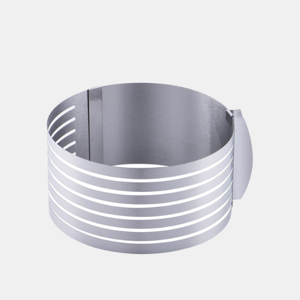 Gâteau Maître – Perfection et Créativité à la Maison Cake Layer Cutter Electro Paris