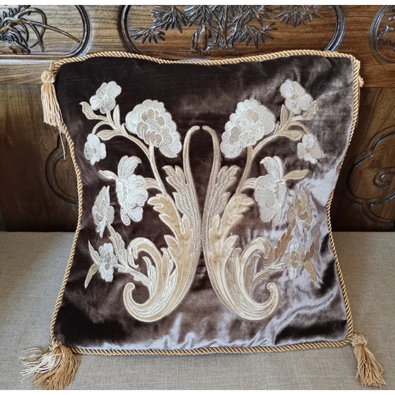 Taie D’oreiller En Velours Brodé Avec Motif Floral Pour Décoration Élégante Et Confort Pillow cover Electro Paris Marron 45x45cm