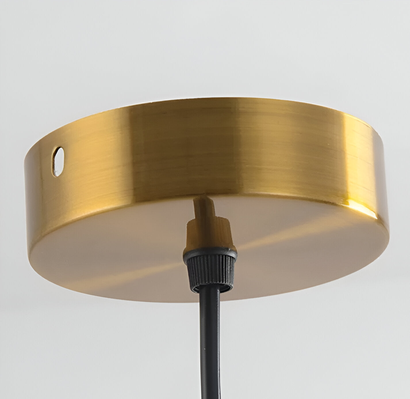 Suspension Lumineuse Multicolore En Verre Pour Chambre D’Enfants Avec LED Apaisante Pendant Lights Electro Paris