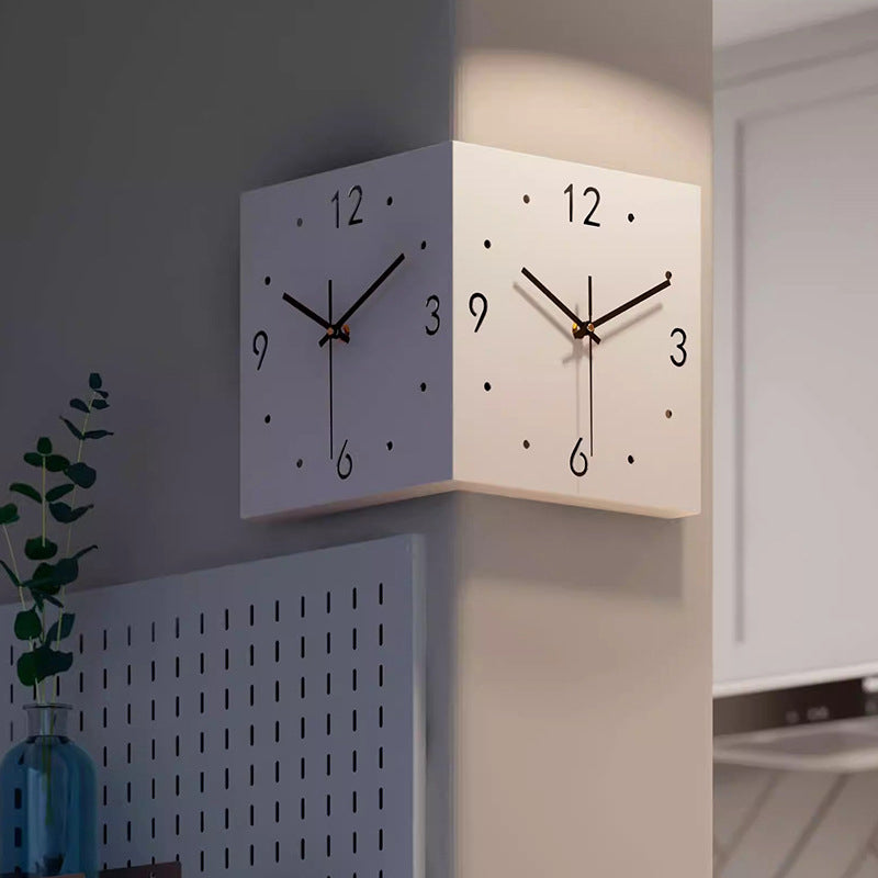 Horloge Murale Double Face pour un Style Moderne Wall clock Electro Paris