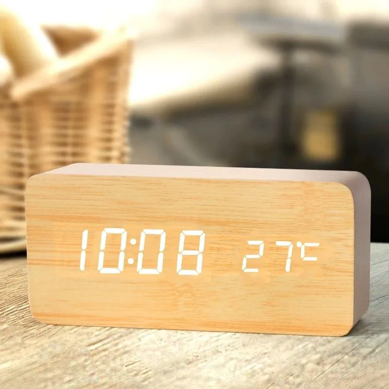 Horloge Numérique LED en Bois – Design Naturel avec Heure Température & Alarme Horloges Electro Paris