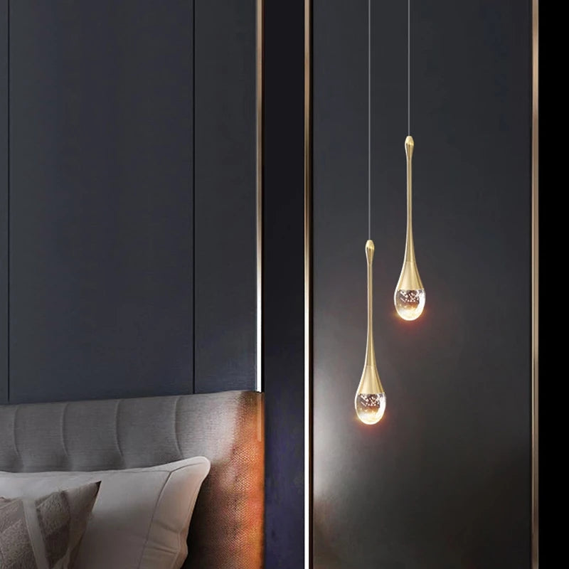 Lampe Suspendue En Verre Cristal Moderne Pour Ambiances Élégantes Et Intérieurs Contemporains Ceiling Light Fixtures Electro Paris