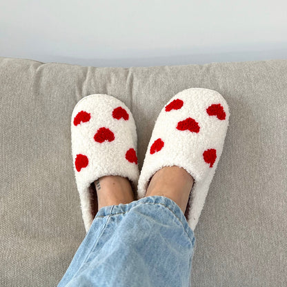 Chaussons Douillets Pour Couple Avec Motifs Coeur Pour Confort Et Élégance À La Maison Slippers Electro Paris