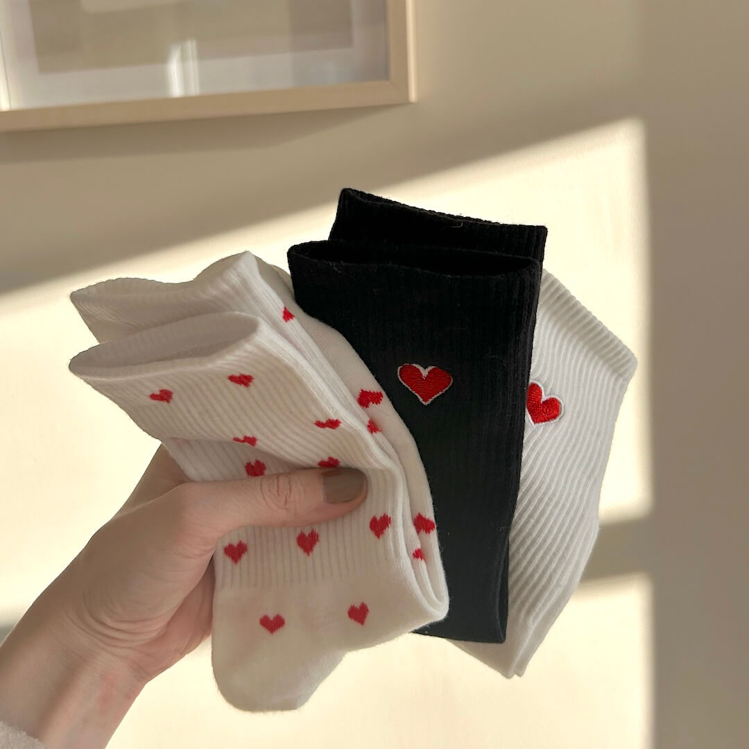 Chaussettes Confortables Pour Femme Et Homme Avec Motif Petits Cœurs Rouges Et Lot De 3 Paires Socks Electro Paris