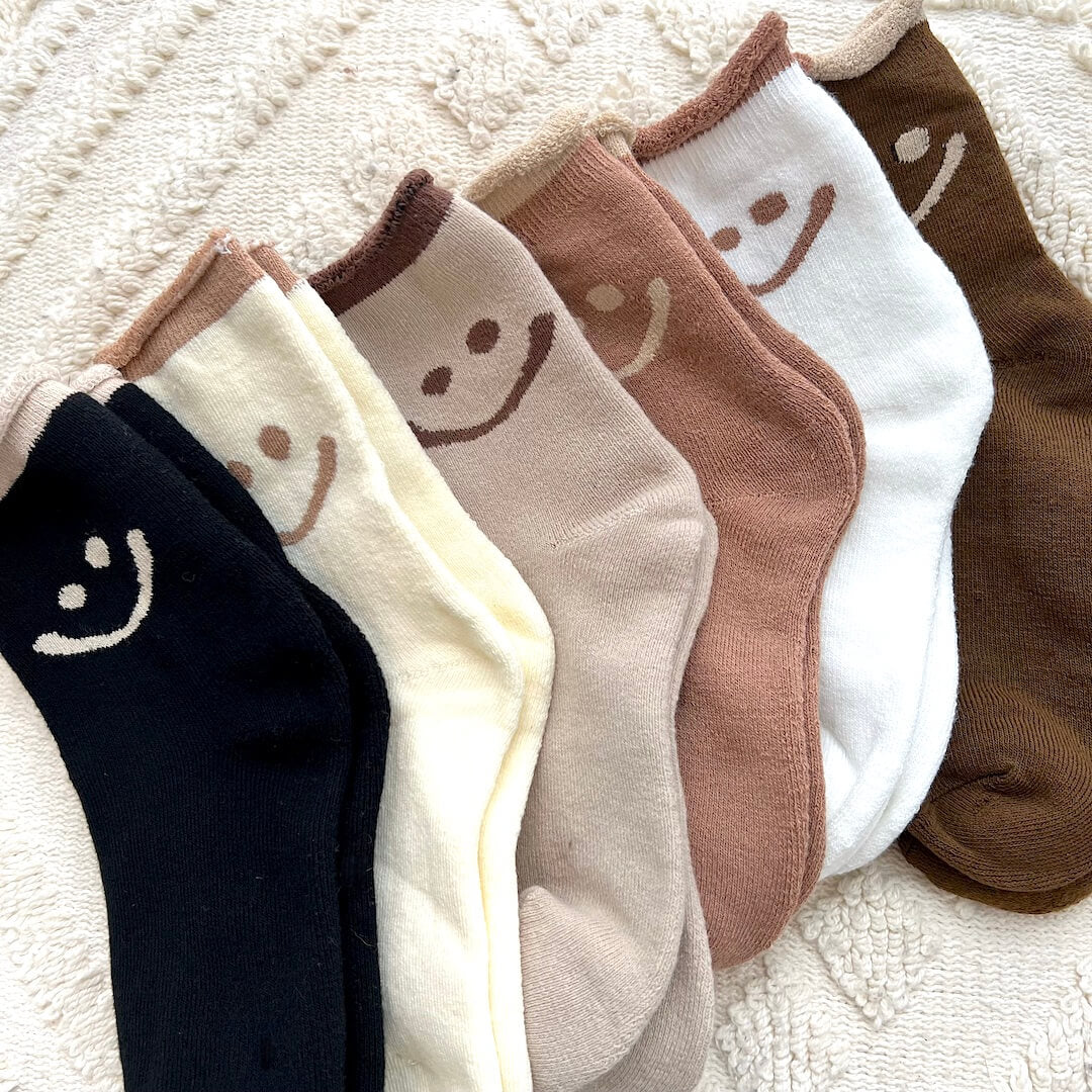 Chaussettes Confortables Pour Femme Et Homme Avec Motif Happy Face Coloré Et Lot Multi-Paires Socks Electro Paris Ensemble de 6 paires contrastées Taille unique
