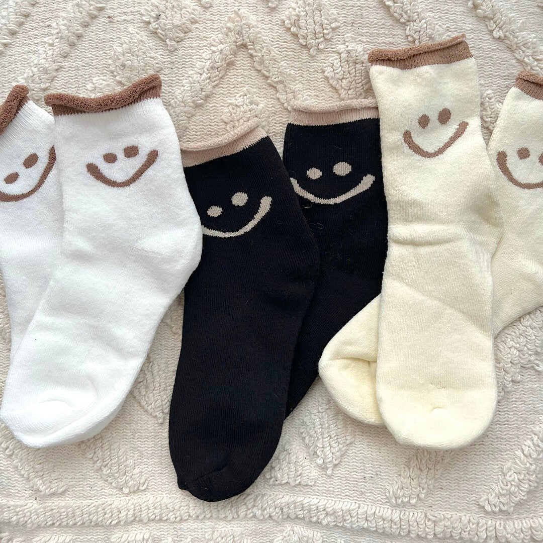 Chaussettes Confortables Pour Femme Et Homme Avec Motif Happy Face Coloré Et Lot Multi-Paires Socks Electro Paris Ensemble contrasté noir-blanc-beige Taille unique