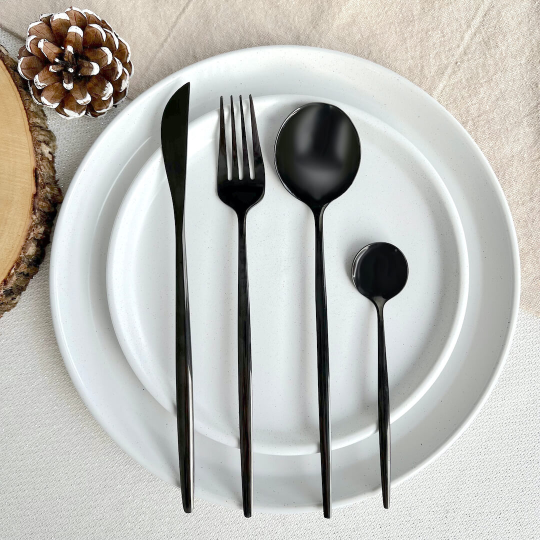 Service De Couverts Modernes Noirs 24 Pièces Pour Table Élégante Et Contemporaine Flatware Electro Paris
