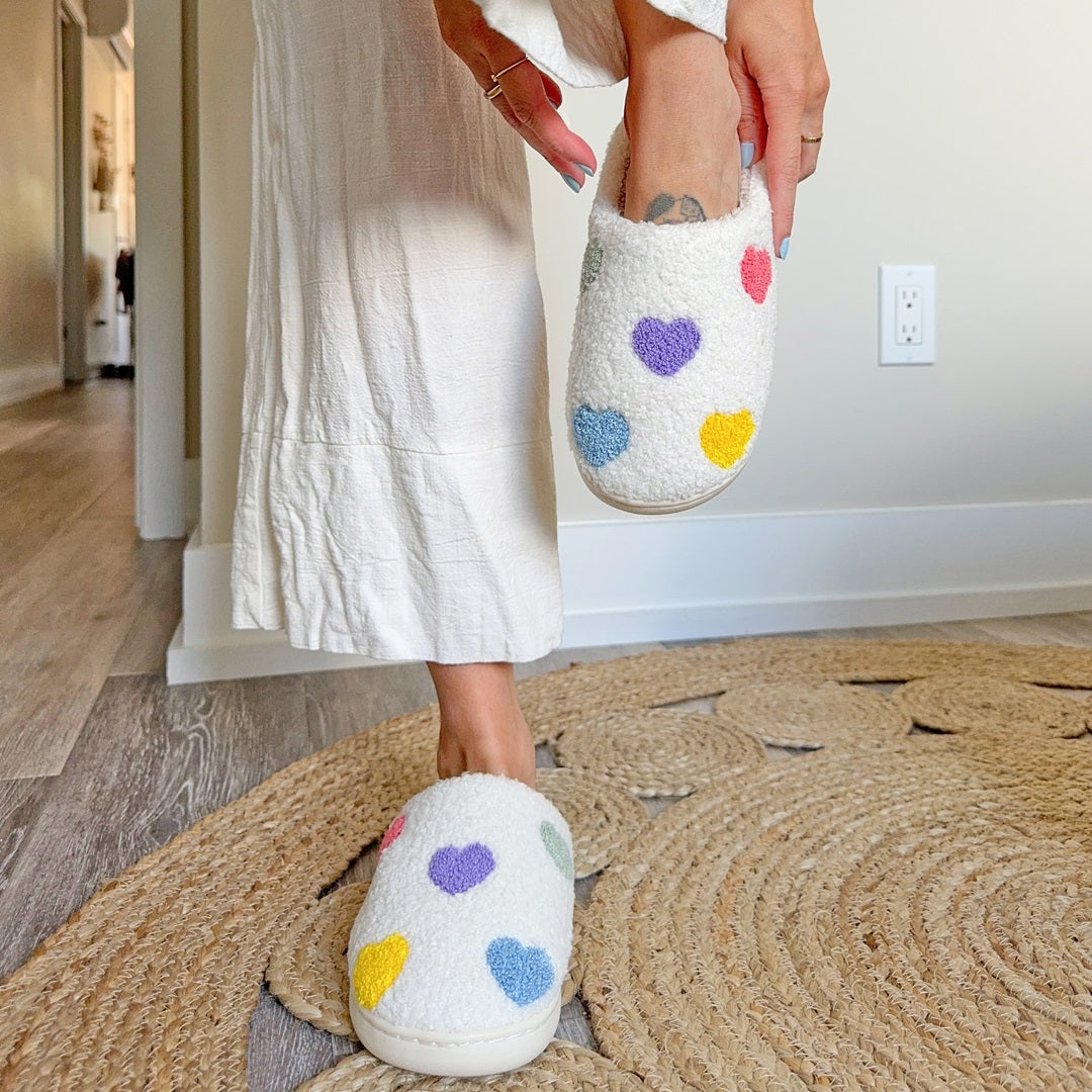 Chaussons Confortables Avec Motif Cœur Multicolore Pour Détente À La Maison Slippers Electro Paris