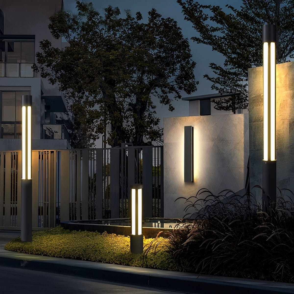 Lampadaire Extérieur Cylindrique LED au Style Moderne Lampadaire Electro Paris 250 cm