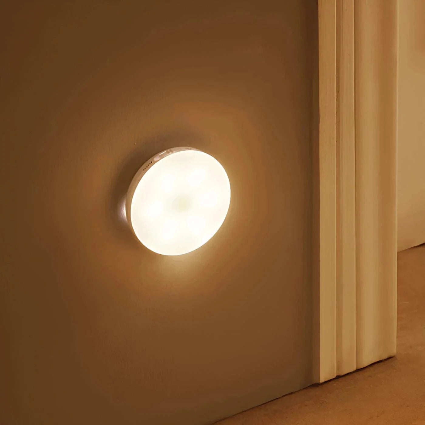 Lampe Détecteur de Mouvement LED Rechargeable – Éclairage Intelligent pour Maison Éclairage Electro Paris