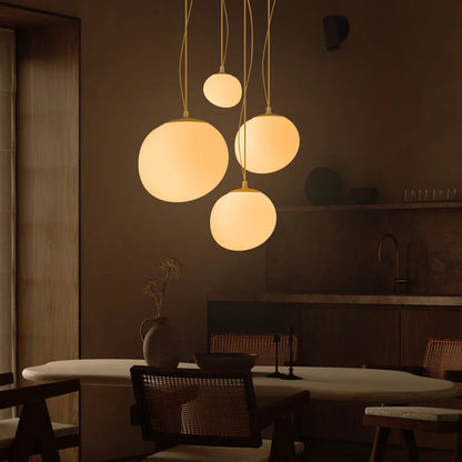Lampe à Suspension Blanche Moderne Boden Pebble – Éclairage Élégant et Ambiance Apaisante Éclairage Electro Paris