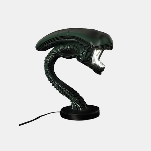 Lampe de Bureau Alien Sci-Fi en Résine pour un Éclairage Menaçant Lampes Electro Paris Alien