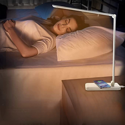 Lampe de Bureau LED Moderne avec Port USB – 5 Modes d’Éclairage & Luminosité Réglable Lampe de table Electro Paris