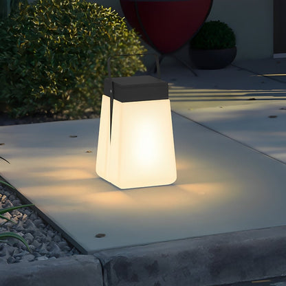 Lampe de Jardin LED Solaire Portable et Imperméable Lampadaire Electro Paris Solaire