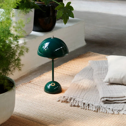 Lampe de Table LED Moderne à Éclairage Doux Table Lamp Electro Paris