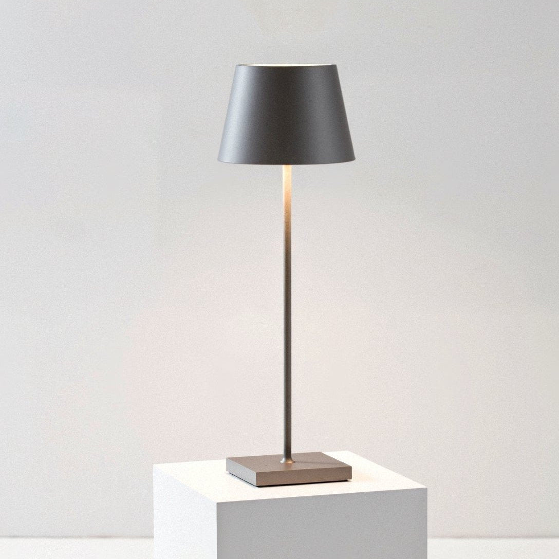 Lampe de Table Rechargeable Sans Fil en Aluminium avec Éclairage LED Table Lamp Electro Paris Gris