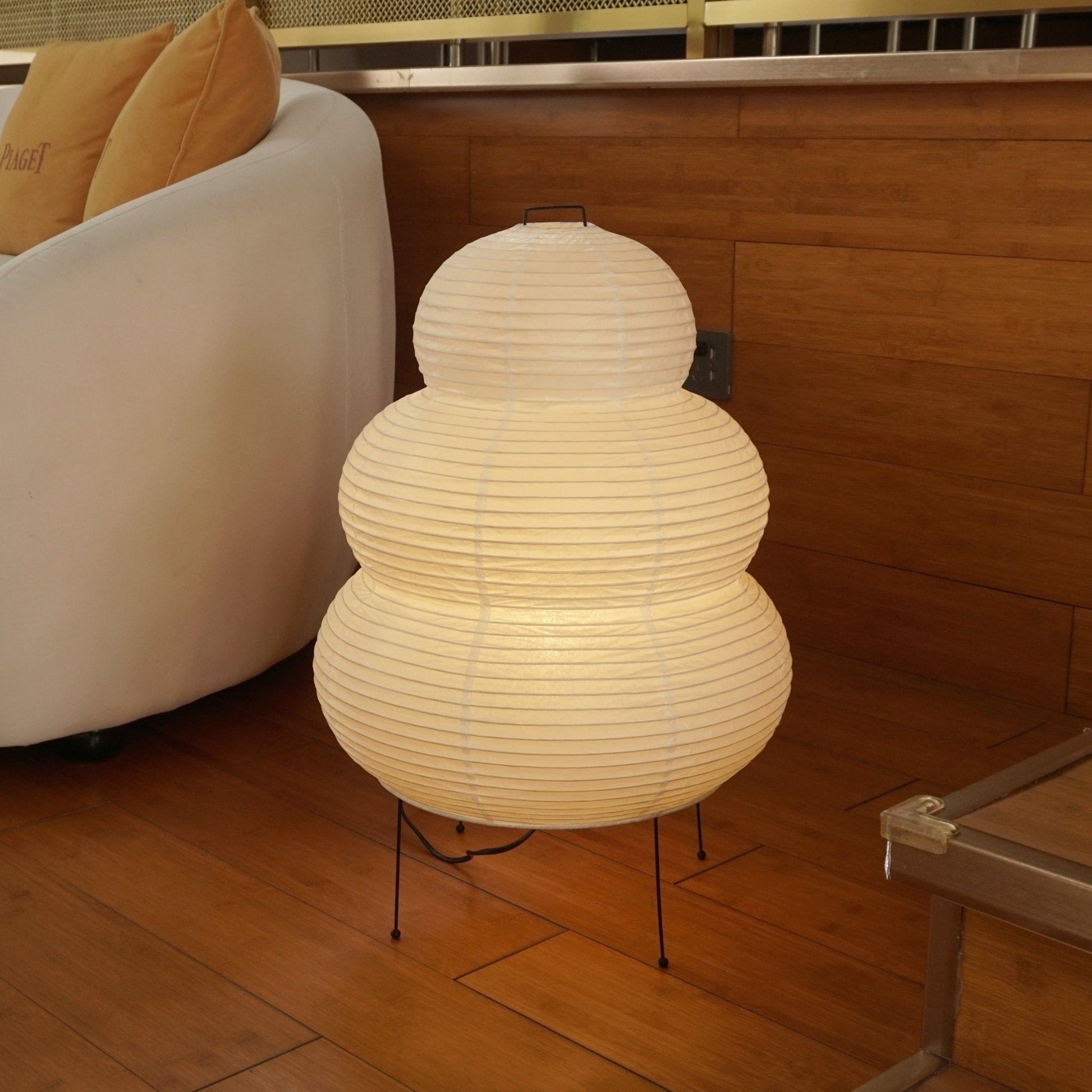 Lampe de Table Moderne en Forme de C pour Éclairage de Bureau Minimaliste Lampes Electro Paris