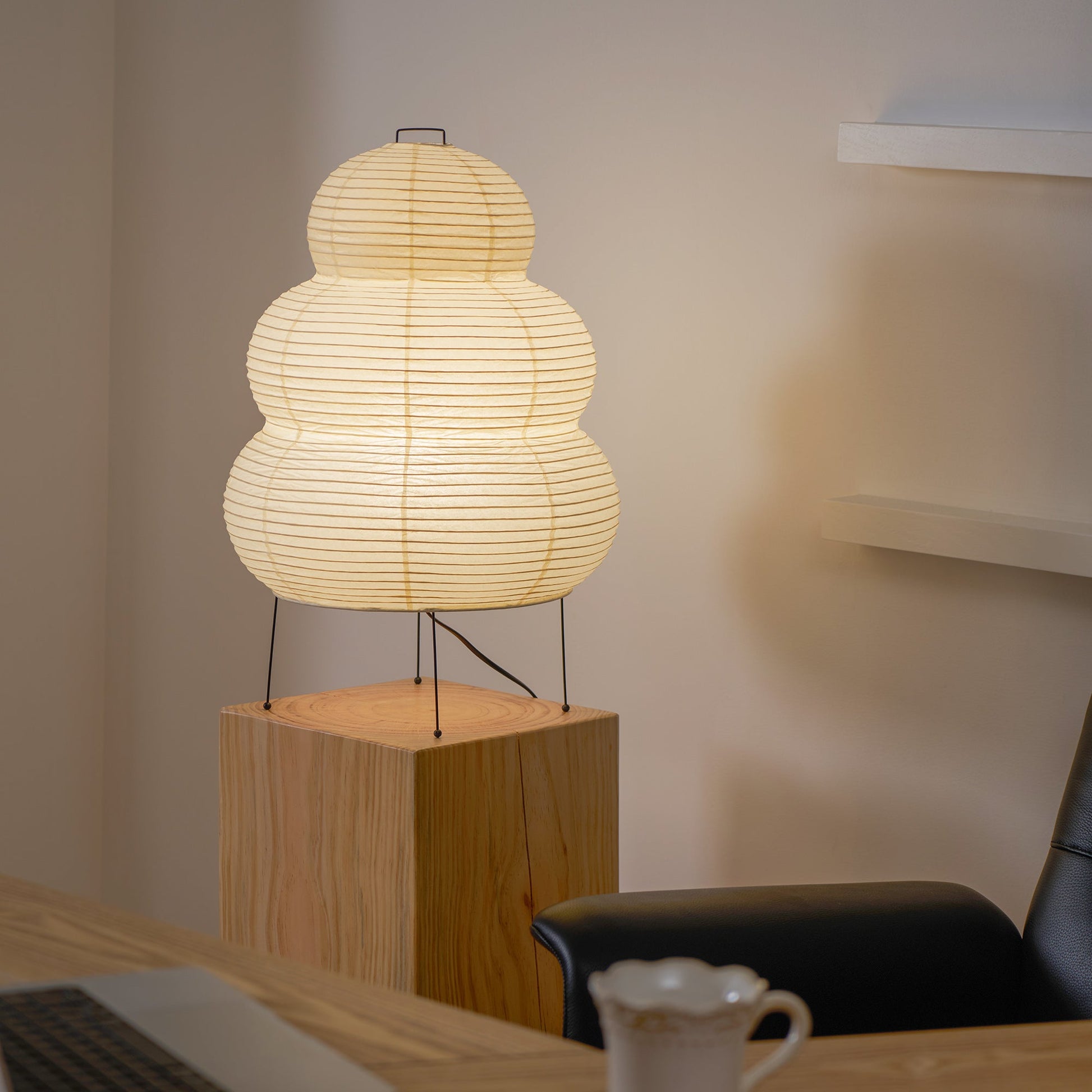 Lampe de Table Moderne en Forme de C pour Éclairage de Bureau Minimaliste Lampes Electro Paris