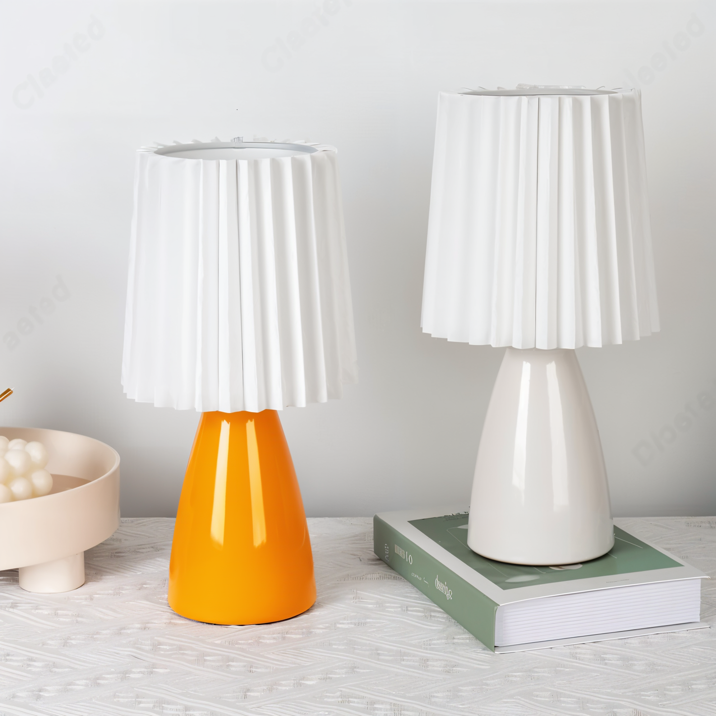 Lampe de table LED plissée pour un éclairage intérieur élégant Table Lamp Electro Paris