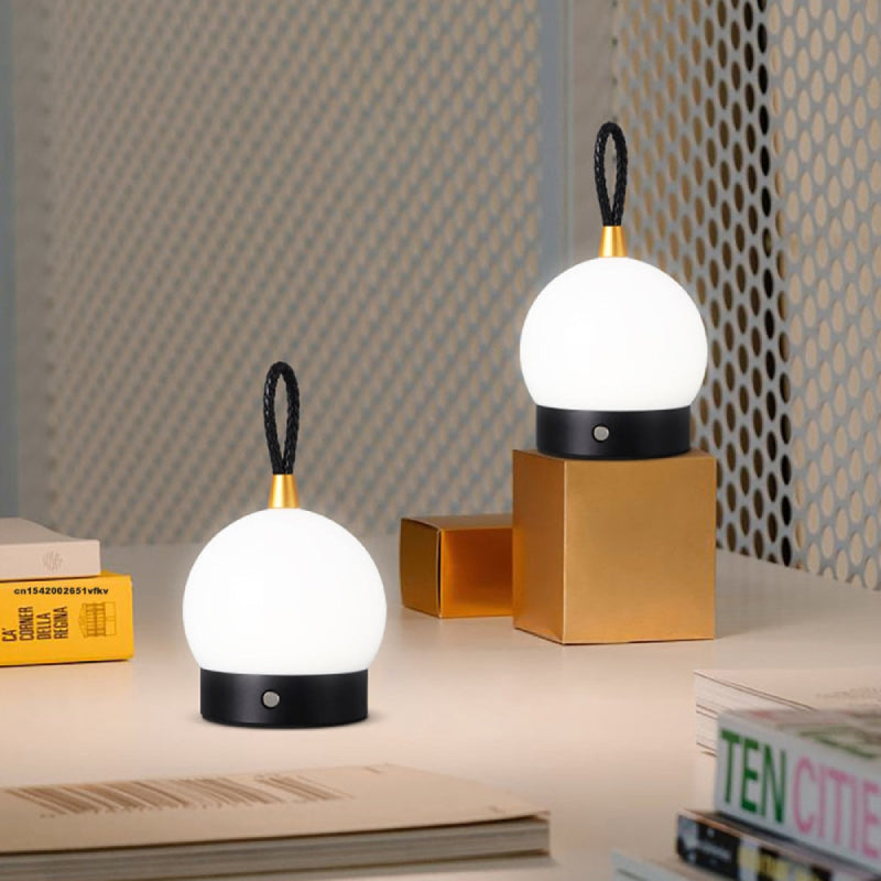 Lampe de table LED rechargeable pour espaces modernes Table Lamp Electro Paris