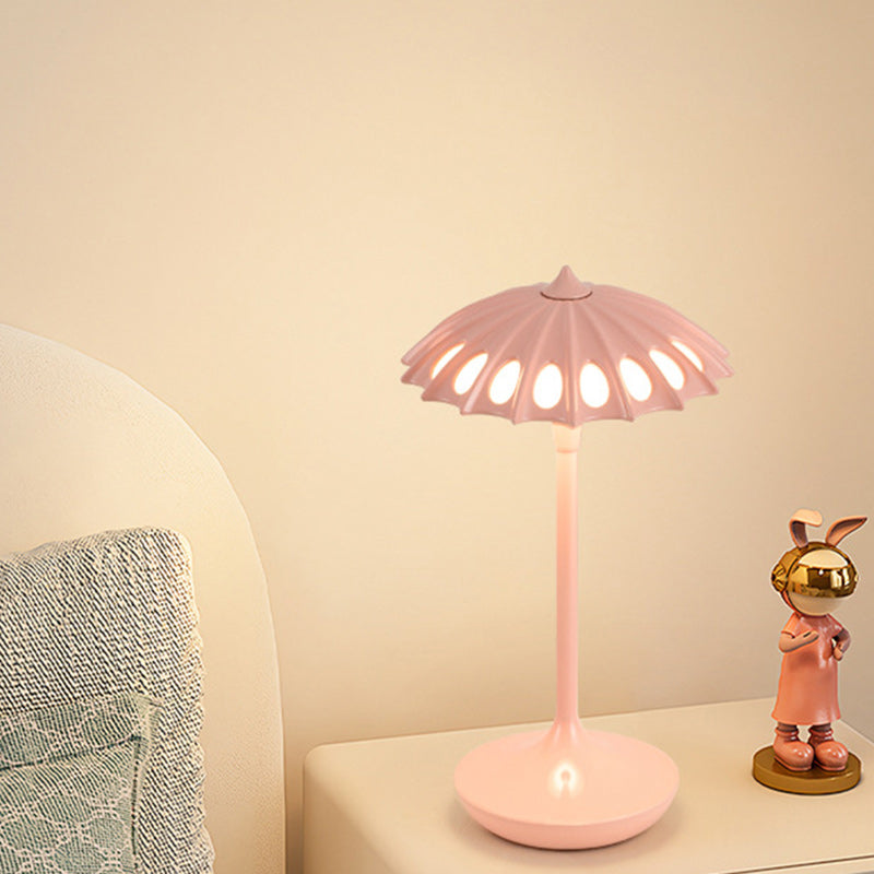 Lampe de table moderne en acrylique avec abat-jour en forme de parapluie Table Lamp Electro Paris Rose