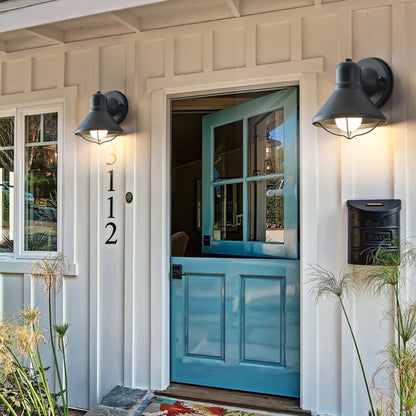 Lampe murale moderne étanche pour l'extérieur avec design artistique en fer Wall lamps Electro Paris