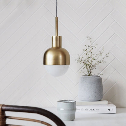 Lampe suspendue minimaliste pour espaces modernes Ceiling Lamp Electro Paris