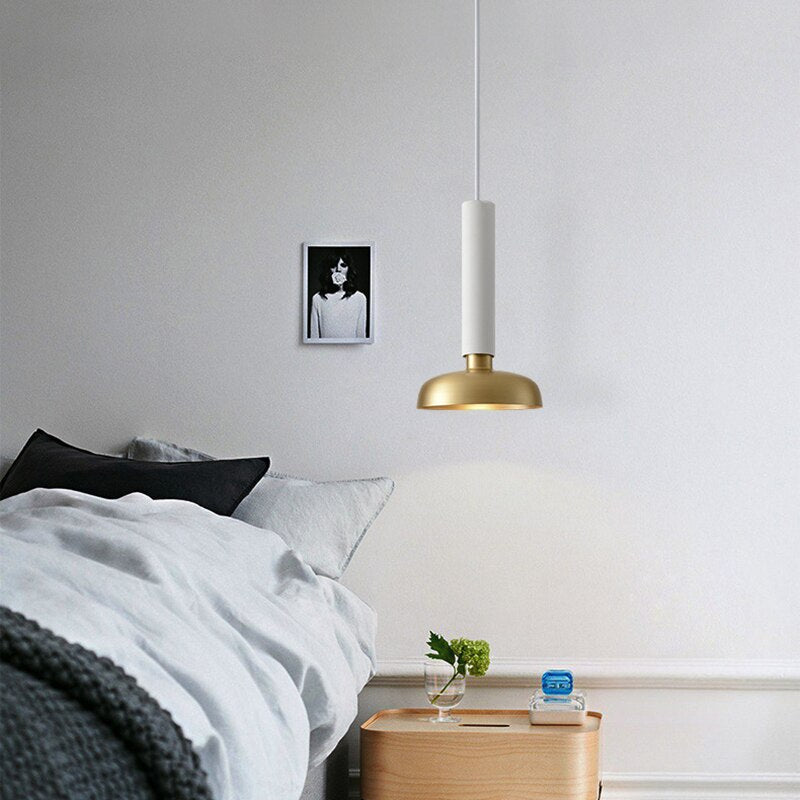 Lampe suspendue nordique moderne pour une maison élégante Ceiling Lamp Electro Paris