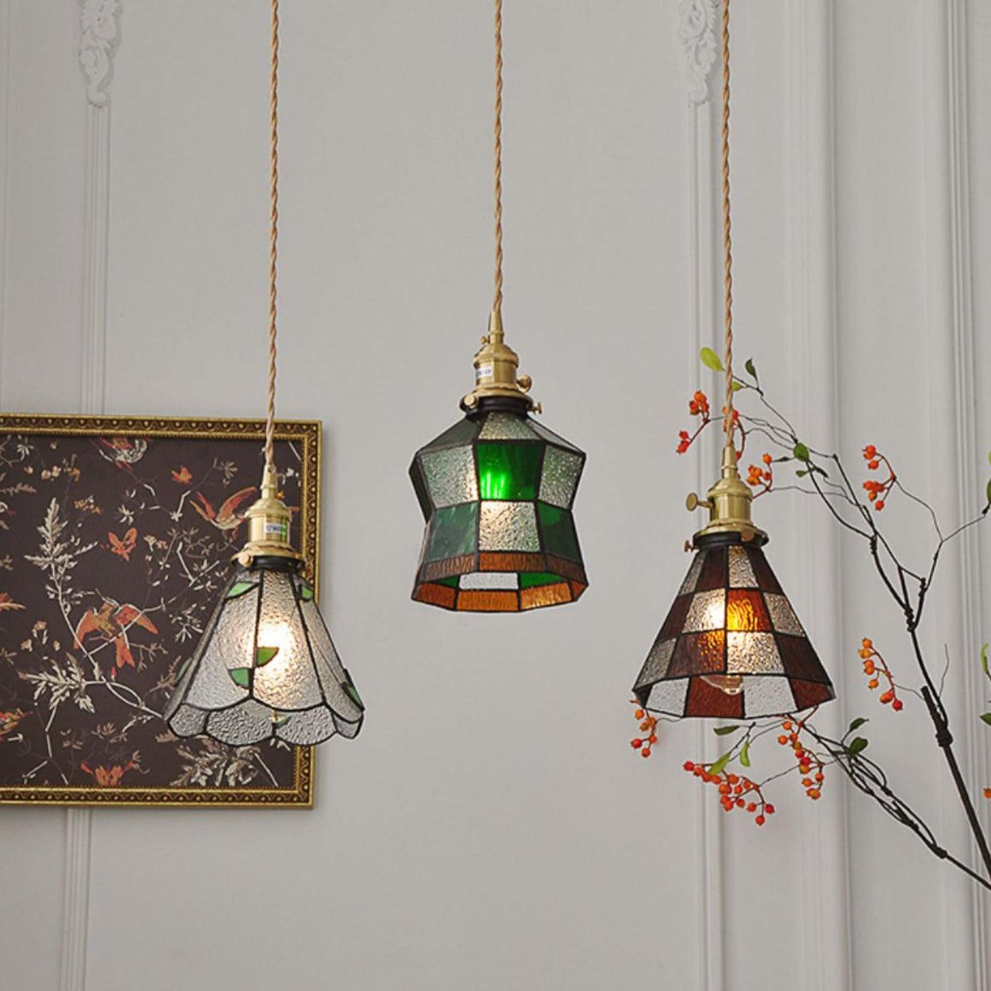 Lampe suspendue rétro chic avec un design artistique en métal et verre Ceiling Lamp Electro Paris