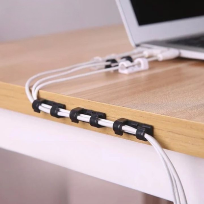 Lot de 20 Pinces Câbles – Organisation Facile et Adhésive Cable Organizer Electro Paris