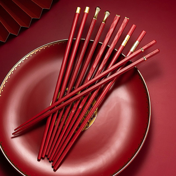 Lot de 5 Paires de Baguettes Élégantes – Art de la Table Raffiné Chopsticks Electro Paris Rouge