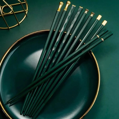 Lot de 5 Paires de Baguettes Élégantes – Art de la Table Raffiné Chopsticks Electro Paris Vert