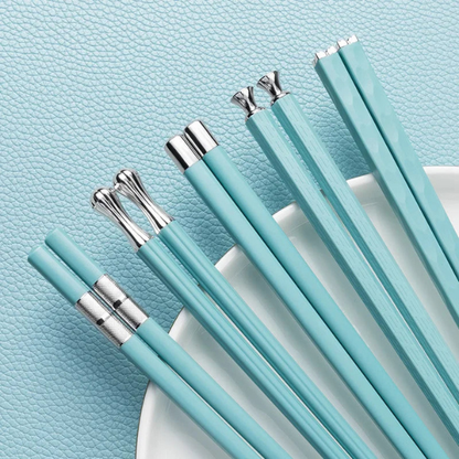 Lot de 5 Paires de Baguettes Élégantes – Art de la Table Raffiné Chopsticks Electro Paris