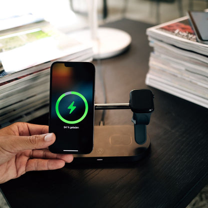 Station De Charge Sans Fil 3 En 1 Avec Port USB-C Supplémentaire Pour Téléphone, Montre Et Écouteurs Wireless charger Electro Paris