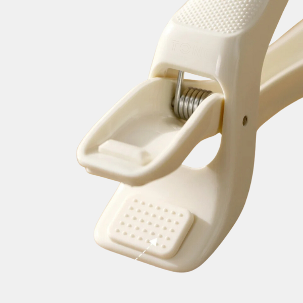 Manche de Cuisine Anti-Chaleur – Sécurité et Confort Electro Paris Blanc