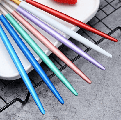 Ménagère Élégante en Acier Inoxydable – 24 Couverts pour Dîners Festifs Couverts Electro Paris