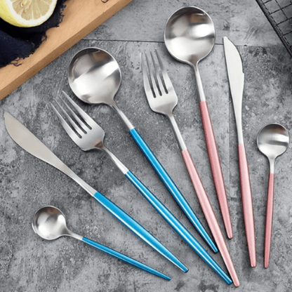 Ménagère Élégante en Acier Inoxydable – 24 Couverts pour Dîners Festifs Couverts Electro Paris