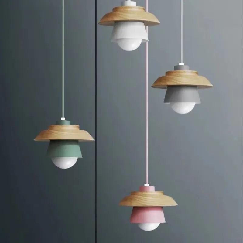 Suspension moderne en bois au design nordique coloré Ceiling Lamp Electro Paris