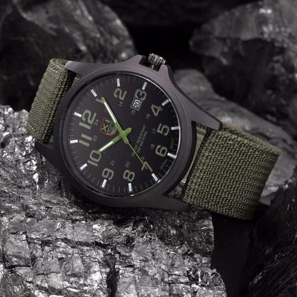 Montre Militaire Tactique pour Homme – Smartwatch Robuste pour Randonnée Montres Electro Paris