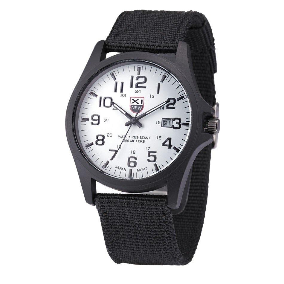 Montre Militaire Tactique pour Homme – Smartwatch Robuste pour Randonnée Montres Electro Paris Noir et Blanc