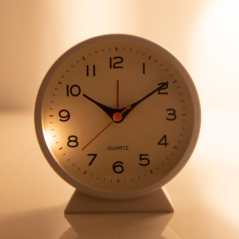 Réveil Rétro Silencieux Avec Lumière – Horloge de Chevet Vintage Sans Tic-Tac, Fonctionnant À Pile Pour Chambre ou Bureau Alarm Clocks Electro Paris