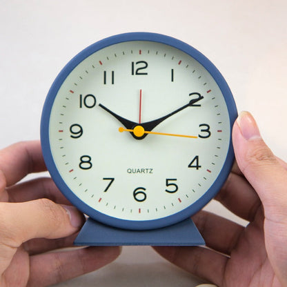 Réveil Rétro Silencieux Avec Lumière – Horloge de Chevet Vintage Sans Tic-Tac, Fonctionnant À Pile Pour Chambre ou Bureau Alarm Clocks Electro Paris